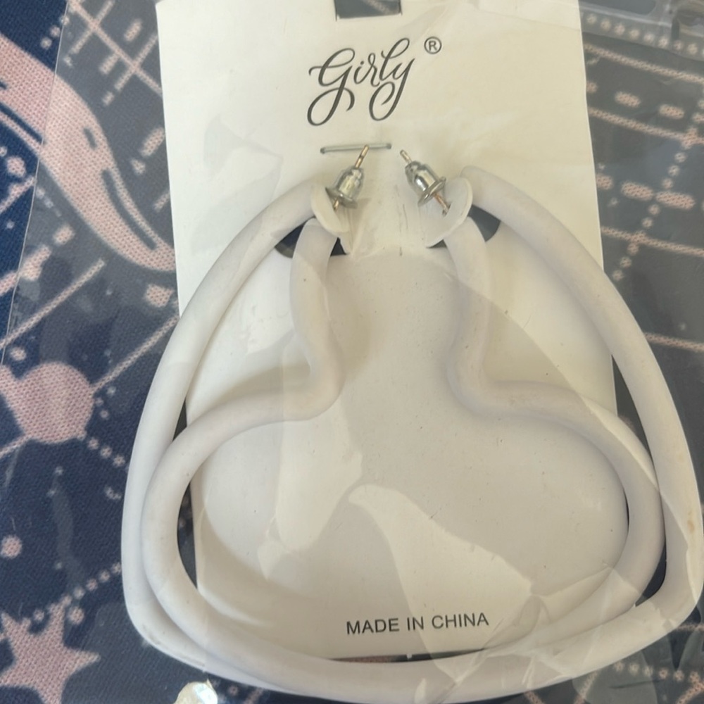 Earrings set